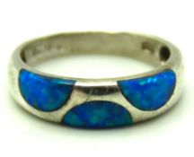 A silver ring inlaid with blue opal, 3.1g, size O/