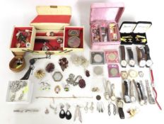 A collection of costume jewellery items including