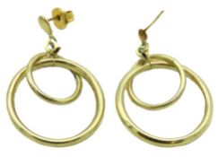 A pair of 9ct gold earrings, 33mm diameter, 2.3g