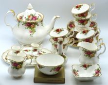 Thirty pieces of Royal Albert Country Roses porcel