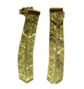 A pair of 9ct gold mesh ribbon earrings, 29mm drop