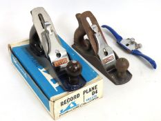 A boxed Record no.4 plane twinned with an unboxed