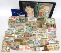 A large quantity of bank notes including Russia, C