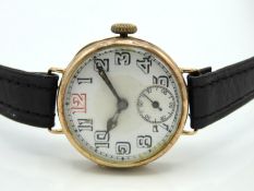 A WW1 era 9ct gold cased wristwatch, case diameter