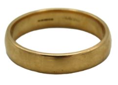 An 18ct rose gold Pravins wedding band, 8.7g, size