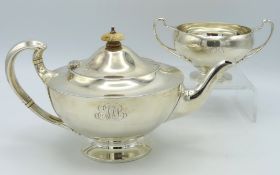 A matching 1919 art nouveau styled London silver t