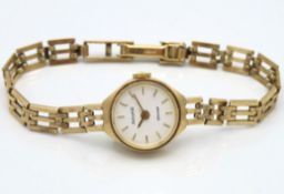 A 9ct gold Accurist ladies wristwatch, 10.3g, case