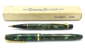 A boxed Conway Stewart no.12 fountain pen with 14c