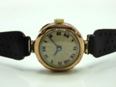 A 9ct gold cased ladies wristwatch, case diameter