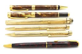 A Parker Sonnet plus two others twinned with a She