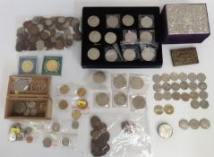 A quantity of coinage including thirteen £5 crowns