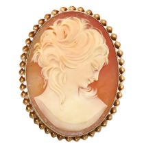 An antique 9ct gold cameo brooch with barley twist border, measures 49.5mm x 38mm, 13.4g