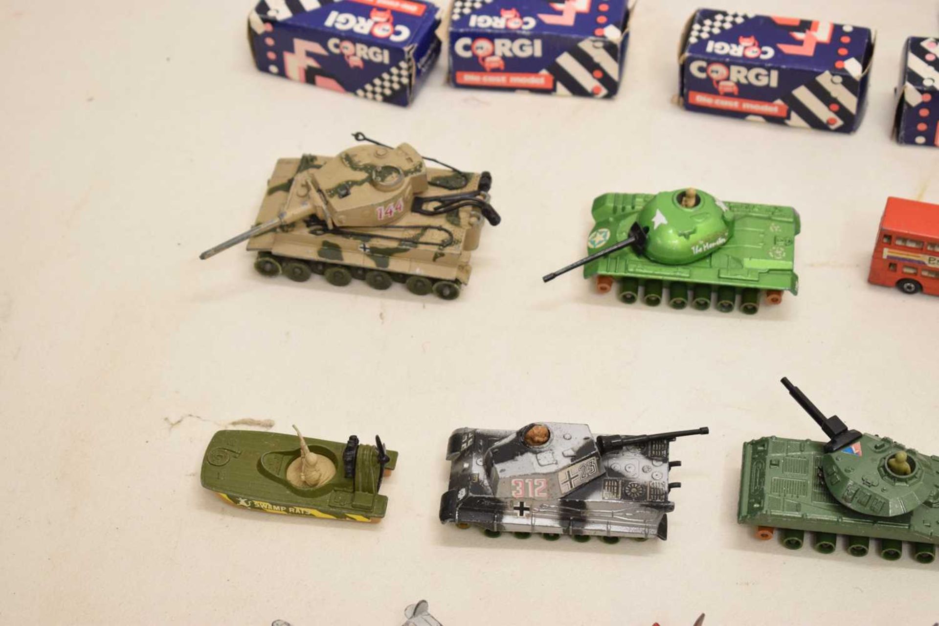 Mixed collection of diecast model vehicles - Bild 9 aus 20