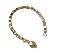 9ct gold gate link-style bracelet