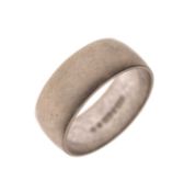9ct white gold wedding band