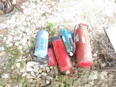 Qty fire extinguishers