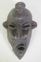 African carved wood mask, 32cm high