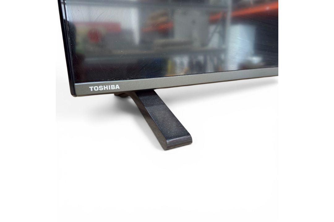 Toshiba - 43" 43LV2E63DB full HD Vidaa TV - Image 4 of 6