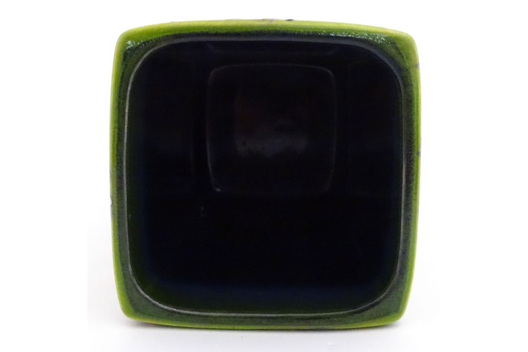 An Anita Harris green glazed vase of squared form. Signed under. Approx. 6" high Please Note - we do - Image 5 of 7