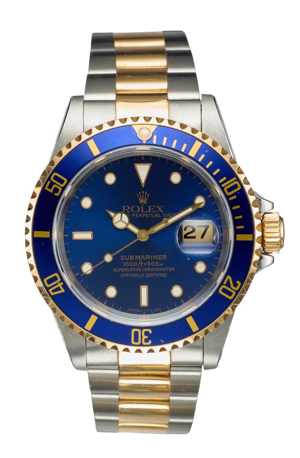 ROLEX OYSTER PERPETUAL SUBMARINER DATE: A STEEL AND GOLD BRACELET WATCH