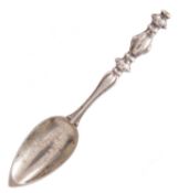 A 19TH CENTURY FRENCH SILVER GRAPEFRUIT SPOON