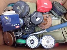 A COLLECTION OF VARIOUS FLY REELS