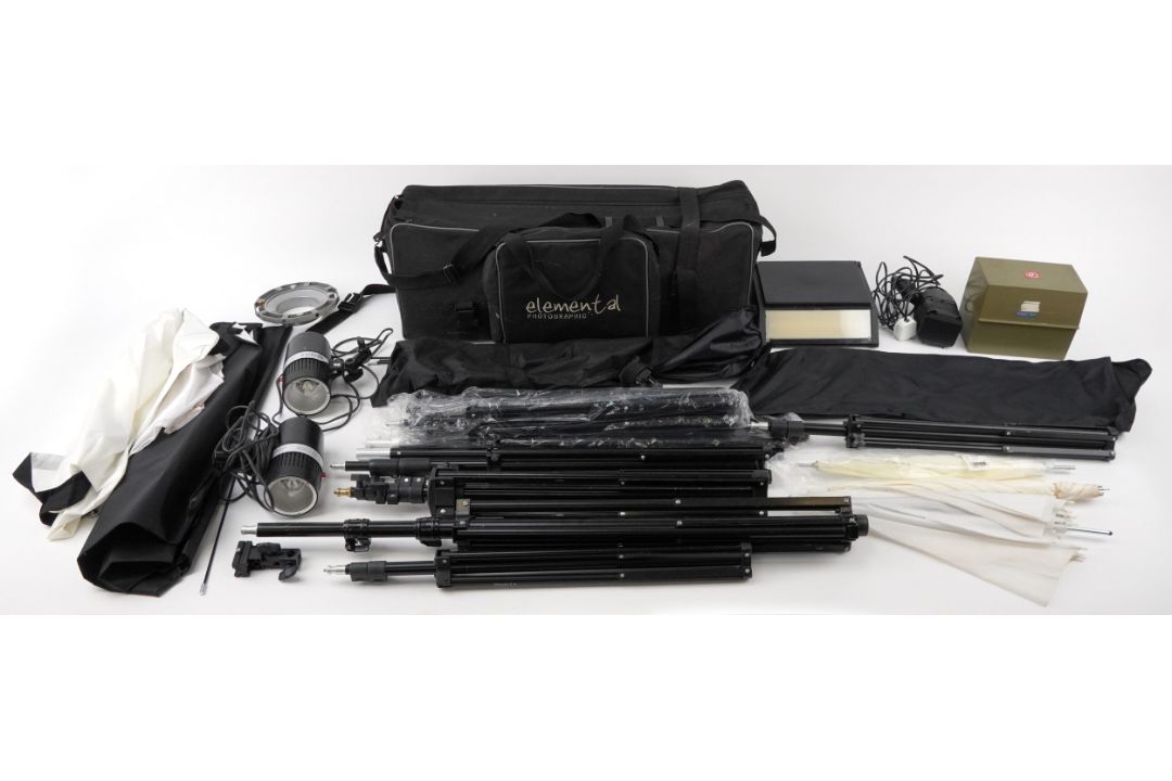 Large selection of vintage camera photographic photography lighting, tripods and accessories. - Bild 2 aus 10