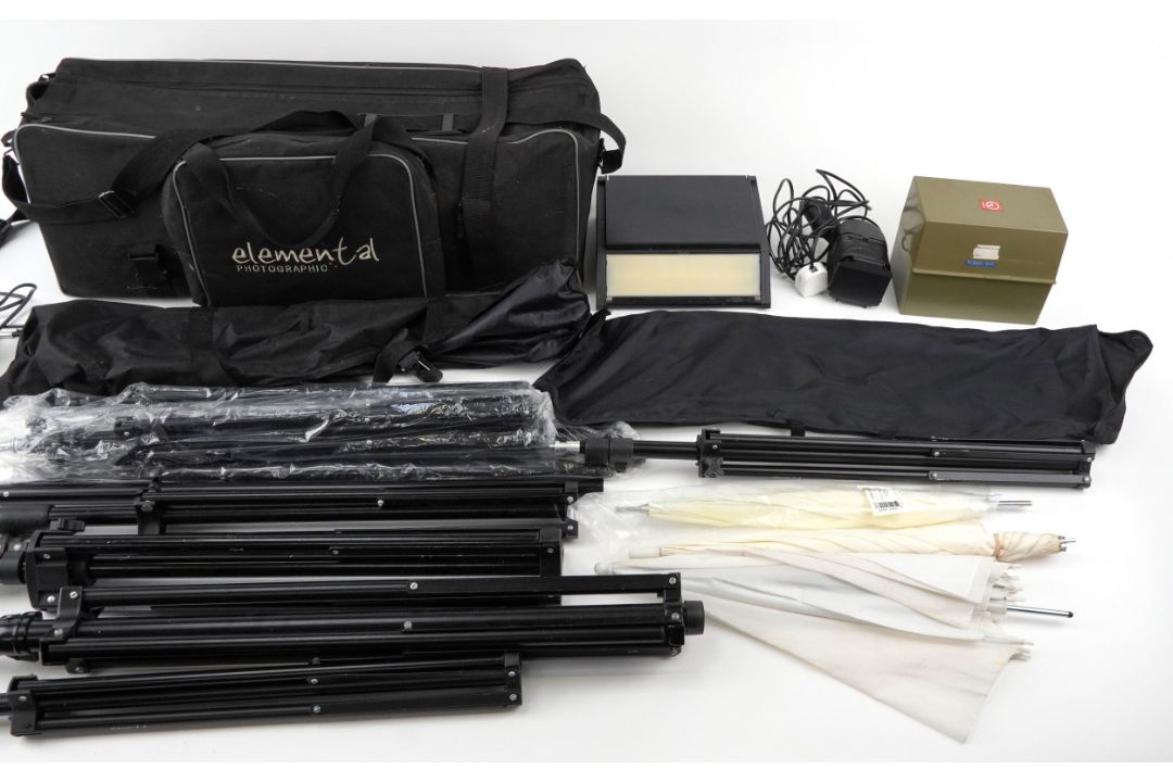 Large selection of vintage camera photographic photography lighting, tripods and accessories. - Bild 4 aus 10