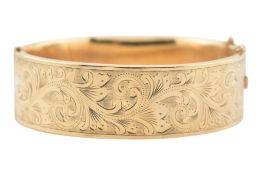 HALLMARKED 9CT GOLD HINGED BANGLE
