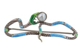 EARLY 20TH CENTURY WHITE METAL ENAMEL SERPENT BROOCH PIN