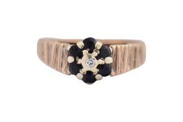 1970s HALLMARKED 9CT GOLD SAPPHIRE & DIAMOND CLUSTER RING