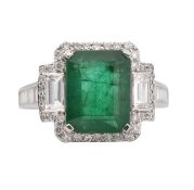 18CT GOLD EMERALD & DIAMOND RING