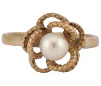 HALLMARKED 9CT GOLD & PEARL RING
