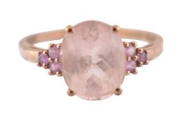 HALLMARKED 9CT GOLD & DIAMOND MORGANITE RING