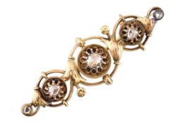 19TH CENTURY VICTORIAN GOLD & DIAMOND BROOCH