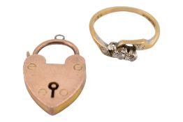 18CT GOLD & PLATINUM DIAMOND RING T/W 9CT GOLD HEART PADLOCK