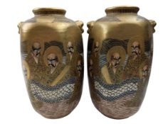 PAIR OF 19TH CENTURY JAPANESE SATSUMA VASES 19世纪日本萨摩烧花瓶一对