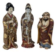 THREE 20TH CENTURY JAPANESE SATSUMA FIGURINES INCLUDING GUANYIN 日本萨摩立像三件