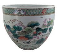 LARGE 19TH CENTURY CHINESE FAMILLE VERTE JARDINIERE / PLANTER 清 五彩荷花鸭戏图大缸