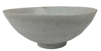 SOUTHERN SONG / YUAN QINGBAI BOWL 南宋/元 青白釉刻花盌