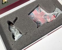 BRITAINS - COLLECTION OF ASSORTED LEAD TOY SOLDIER SETS AND FIGURES