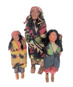 DOLLS - 3X VINTAGE 20TH CENTURY SKOOKUM INDIAN NATIVE AMERICAN DOLLS