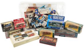 DIECAST - A COLLECTION OF ASSORTED CORGI, LLEDO AND OTHER DIECAST MODELS