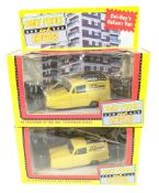 DIECAST - 2X LLEDO ONLY FOOLS AND HORSES DEL-BOY'S RELIANT VAN CAR