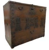 KOREAN LATE 19TH CENTURY DO BANDAJI CAST IRON BOUND AND HARDWOOD STORAGE CHEST