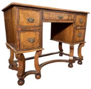 WILLIAM & MARY INSPIRED 19TH CENTURY WLANUT WRITING TABLE DESK