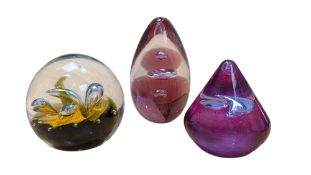THREE VINTAGE STUDIO ART GLASS PAPERWEIGHTS