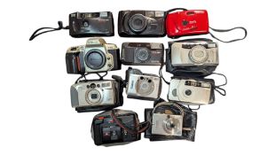 COLLECTION OF VINTAGE 35MM COMPACT CAMERAS