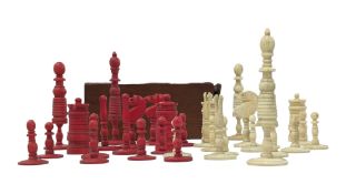 VINTAGE 20TH CENTURY BONE CHESS SET