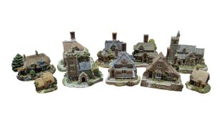 LILLIPUT LANE - COLLECTION OF VINTAGE 20TH CENTURY RESIN COTTAGE FIGURES